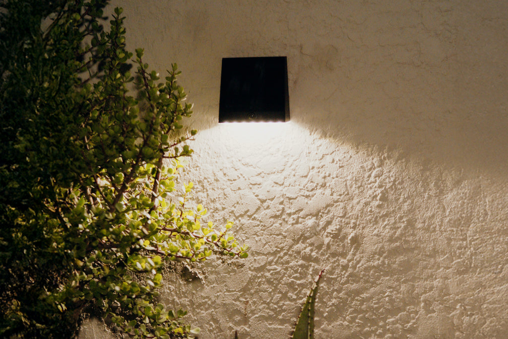 Limelight Venus Series Solar Wall Light